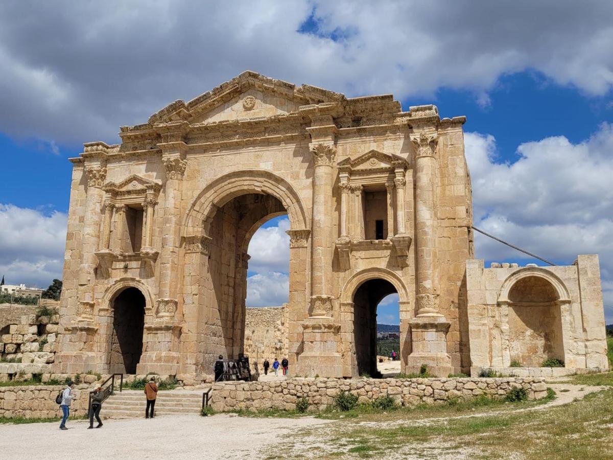 بيت الطبيعة Nature House Jarash Esterno foto