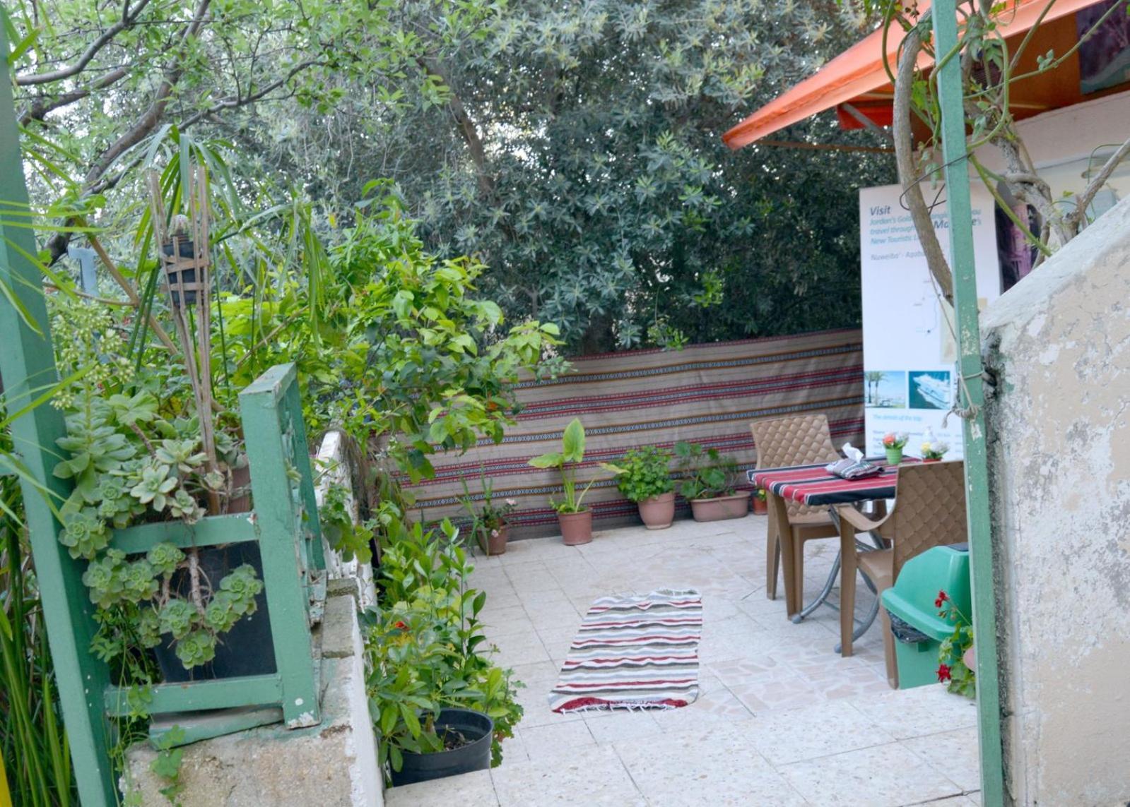 بيت الطبيعة Nature House Jarash Esterno foto